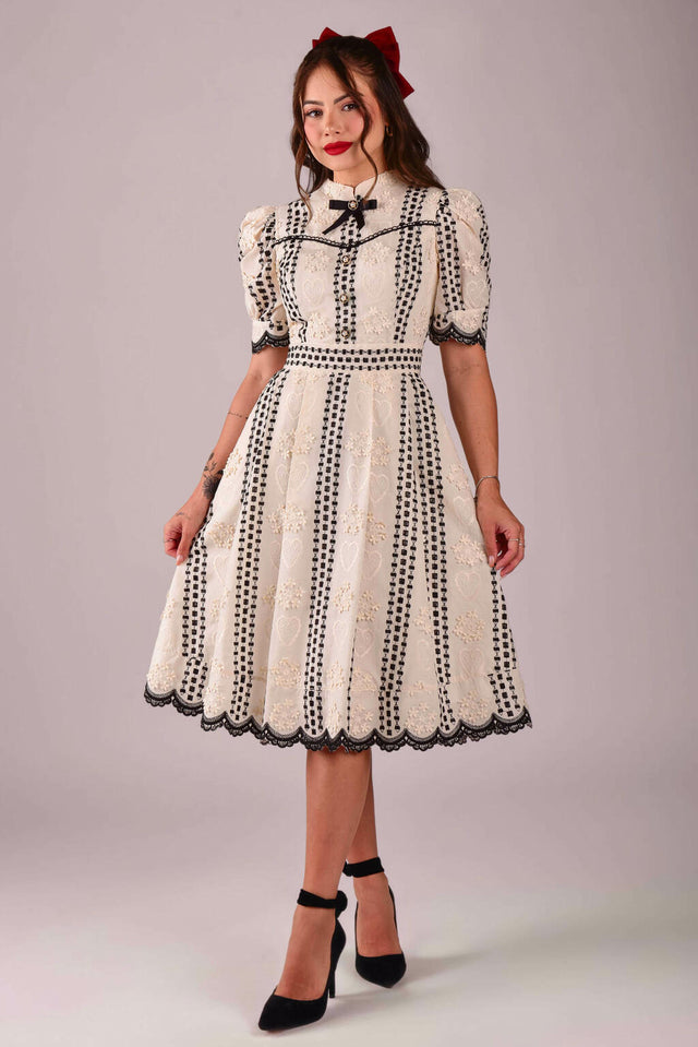 Vestido Midi Toque de Paris