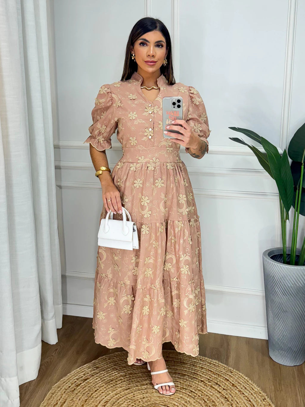 Vestido Midi Lese Bordado Manga Princesa Com Botão funcional